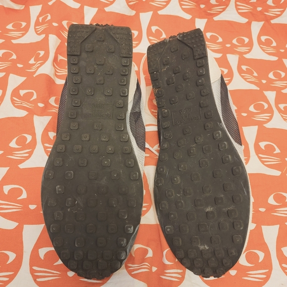 Nike Pride LGBTQ GORGEOUS rainbow 🌈 size 9 Like New! Sneaker - Picture 15 of 16